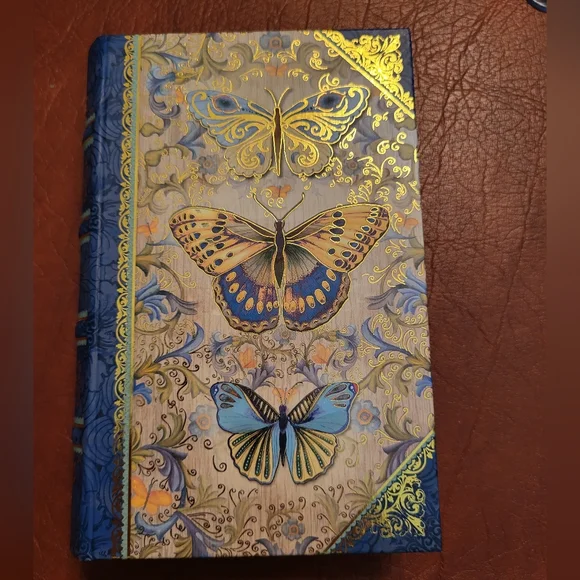 Punch Studio Butterfly Decorative Storage Book, New With Tags - Picture 1 of 9